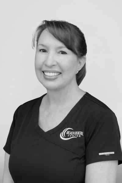 Beach-dental-center-eme-dental-hygienist (2) Eme, dental hygienist at beach dental center, providing preventative dental care and professional teeth cleanings in virginia beach.
